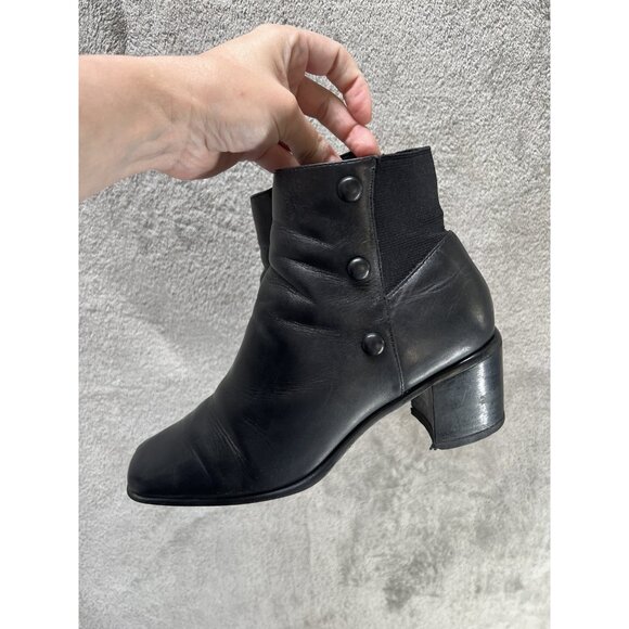 Nicole Women’s Black Packard Leather Button Side zip Ankle Boots Victorian - Picture 1 of 8